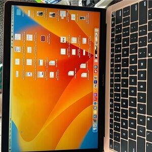 MacBook Air 13" New Condition 512 GB
